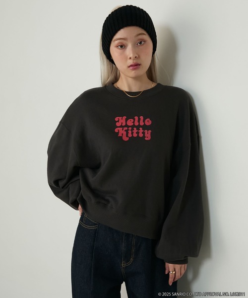 sanrio（サンリオ）の「【HELLO KITTY × forksy.】アソート フロントロゴプリント オーバーサイズ スウェット（スウェット・レディース・アイボリー/オフホワイト/ブラック系/スミクロ・FREE）」の12枚目の写真