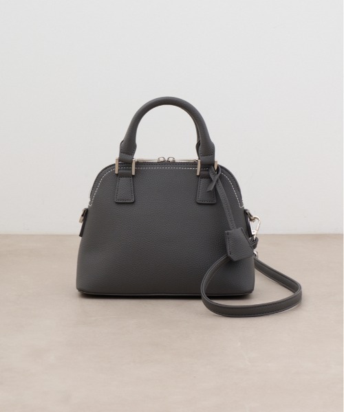 AZUL by moussy（アズールバイマウジー）の「ダブルジッパーハンドバッグ（ショルダーバッグ・レディース・ブラック/グレー/レッド・FREE）」の2枚目の写真