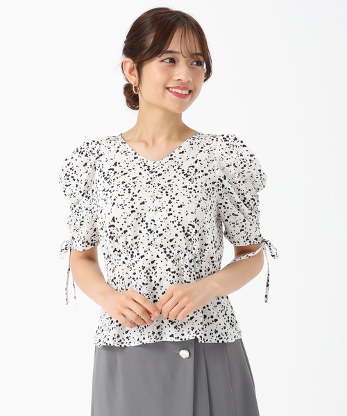 MISCH MASCH（ミッシュマッシュ）の「ラメヨウリュウペプラムブラウス（シャツ/ブラウス・レディース・グレー/ホワイト×ブラック/ラベンダー・ﾌﾘ-）」の8枚目の写真