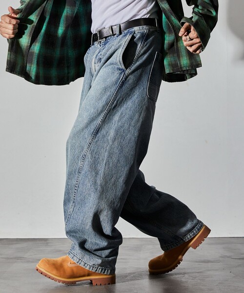 FREAK'S STORE（フリークスストア）の「FREAK’S STORE/フリークスストア ワイドシルエット ツイステッド カーブデニムパンツ（デニムパンツ・メンズ・ブラック/ネイビー/サックスブルー・SMALL/MEDIUM/LARGE）」の18枚目の写真