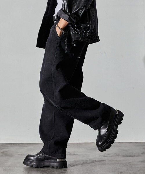 FREAK'S STORE（フリークスストア）の「FREAK’S STORE/フリークスストア ワイドシルエット ツイステッド カーブデニムパンツ（デニムパンツ・メンズ・ブラック/ネイビー/サックスブルー・SMALL/MEDIUM/LARGE）」の21枚目の写真