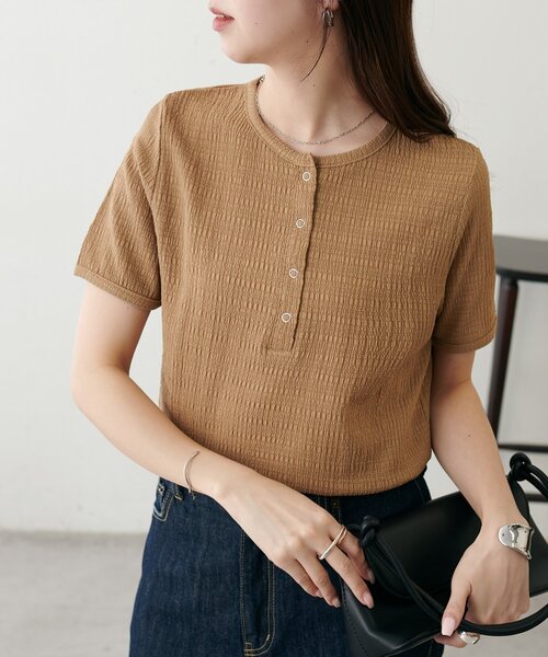 DISCOAT(ディスコート)の「【WEB限定】ジャガードリングドット半袖Tシャツ(Tシャツ/カットソー・レディース・アイボリー/ブラウン/ブラック/グリーン系その他2/モカ・MEDIUM)」の16枚目の写真