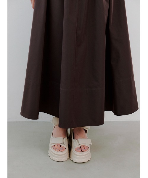 SNIDEL（スナイデル）の「フロントジップフレアスカート（スカート・レディース・アイボリー/ブラウン/ブラック・0/1）」の14枚目の写真