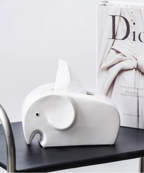 Made in I(メイドインアイ)の「Elephant Tissue Case(インテリア雑貨・レディース・ブラック/ホワイト/シルバー・FREE)」の1枚目の写真