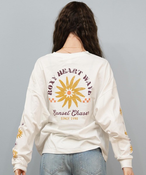 ROXY(ロキシー)の「ROXY/ロキシー バックプリントロンT RLT254033(Tシャツ/カットソー・レディース・ベージュ/ライトグレー/ブラック/ホワイト・M/L)」の2枚目の写真