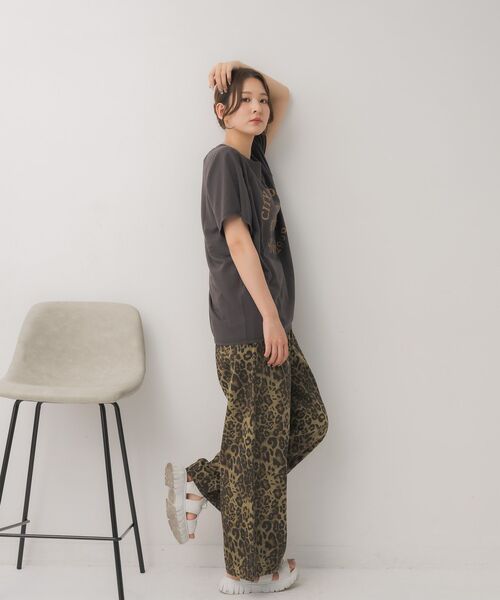 RETRO GIRL(レトロガール)の「ミニ裏毛BIGTEE(Tシャツ/カットソー・レディース・チャコールグレー/ホワイト系その他/レッド・FREE)」の9枚目の写真