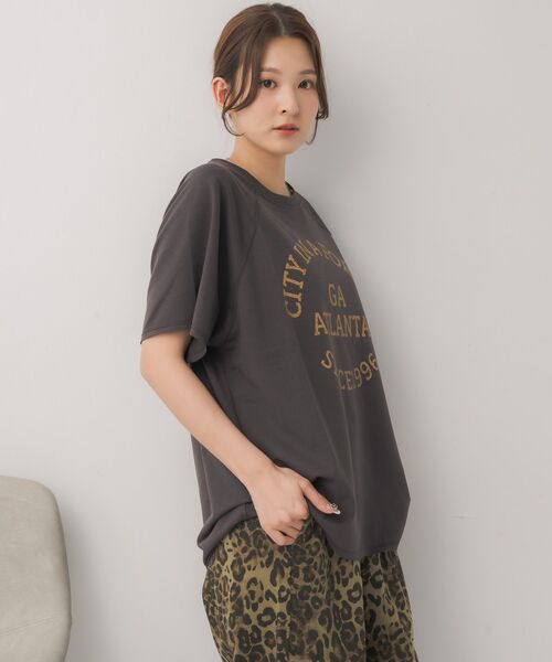 RETRO GIRL(レトロガール)の「ミニ裏毛BIGTEE(Tシャツ/カットソー・レディース・チャコールグレー/ホワイト系その他/レッド・FREE)」の13枚目の写真