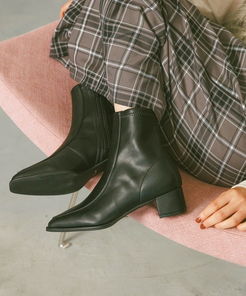 BAYFLOW（ベイフロー）の「[足にフィットして歩きやすい]ストレッチヒールブーツ（ブーツ・レディース・ブラック/ブラウン・LARGE/MEDIUM）」の4枚目の写真