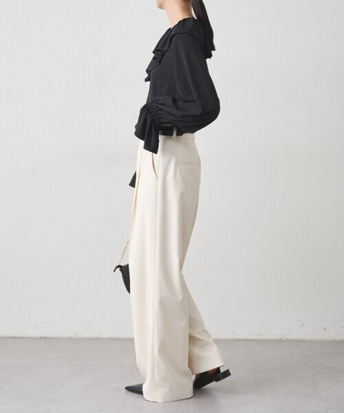 LOUNGEDRESS（ラウンジドレス）の「ストレートタックパンツ（その他パンツ・レディース・ブラック/オフホワイト/グレー・MEDIUM/SMALL/LARGE）」の6枚目の写真