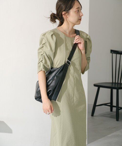 Kastane(カスタネ)の「【A4サイズ】レザーショルダーバッグ(ショルダーバッグ・レディース・ブラック/ブラウン・FREE)」の7枚目の写真