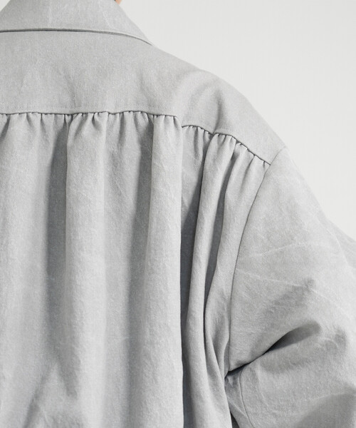 Bshop（ビショップ）の「eunoia | バックシャーリング ショートジャケット WOMEN（その他アウター・レディース・グレー・ONE）」の10枚目の写真