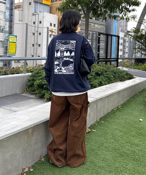 CIAOPANIC TYPY(チャオパニックティピー)の「男女兼用/ojisanワンポイント刺繍裏毛スウェットクルー(スウェット・レディース・ネイビー/ライトグレー/チャコールグレー/グリーン/グレー/ダークグレー/イエロー/ダークブルー・MEDIUM/LARGE)」の18枚目の写真