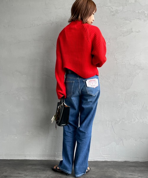 GUESS JEANS（ゲスジーンズ）の「【WEB限定】[GUESS JEANS/ゲス ジーンズ] BOYFRIEND デニムパンツ（デニムパンツ・レディース・ライトインディゴブルー/インディゴブルー・24/25/26）」の10枚目の写真