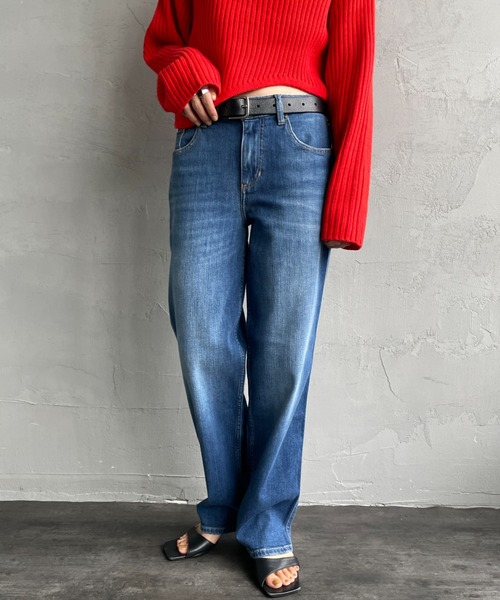GUESS JEANS（ゲスジーンズ）の「【WEB限定】[GUESS JEANS/ゲス ジーンズ] BOYFRIEND デニムパンツ（デニムパンツ・レディース・ライトインディゴブルー/インディゴブルー・24/25/26）」の11枚目の写真