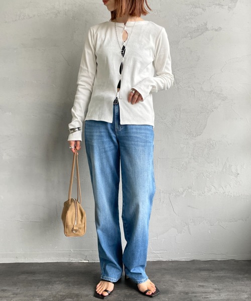 GUESS JEANS（ゲスジーンズ）の「【WEB限定】[GUESS JEANS/ゲス ジーンズ] BOYFRIEND デニムパンツ（デニムパンツ・レディース・ライトインディゴブルー/インディゴブルー・24/25/26）」の4枚目の写真