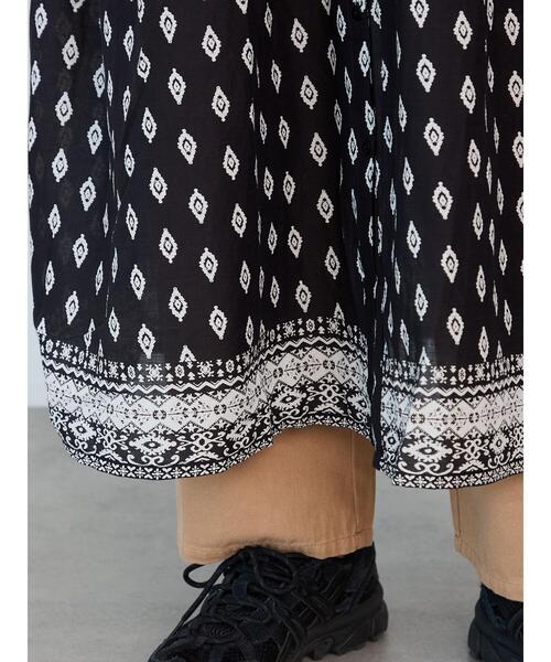 Lugnoncure（ルノンキュール）の「【INDIA made】無地/柄アソート前開きワンピース（ワンピース・レディース・ブラック/チャコールグレー/ネイビー・F）」の7枚目の写真