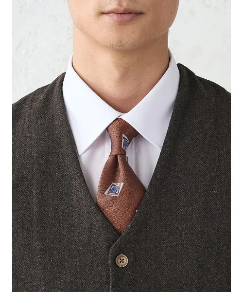 Perfect Suit FActory（パーフェクトスーツファクトリー）の「TRANS CONTINENTS　クラシカル布帛ニットジレ　ブラウン/グレー/グレー/ネイビー（ベスト・メンズ・チャコールグレー/ネイビー/ダークブラウン/ライトグレー・L/LL/M）」の17枚目の写真