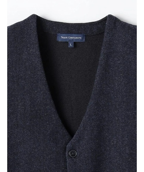 Perfect Suit FActory（パーフェクトスーツファクトリー）の「TRANS CONTINENTS　クラシカル布帛ニットジレ　ブラウン/グレー/グレー/ネイビー（ベスト・メンズ・チャコールグレー/ネイビー/ダークブラウン/ライトグレー・L/LL/M）」の7枚目の写真