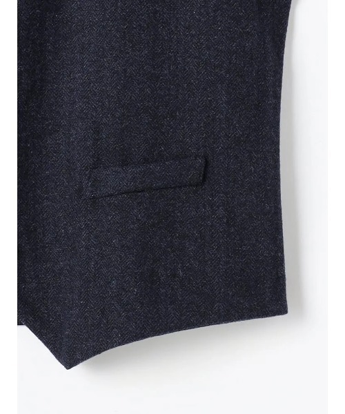Perfect Suit FActory（パーフェクトスーツファクトリー）の「TRANS CONTINENTS　クラシカル布帛ニットジレ　ブラウン/グレー/グレー/ネイビー（ベスト・メンズ・チャコールグレー/ネイビー/ダークブラウン/ライトグレー・L/LL/M）」の9枚目の写真