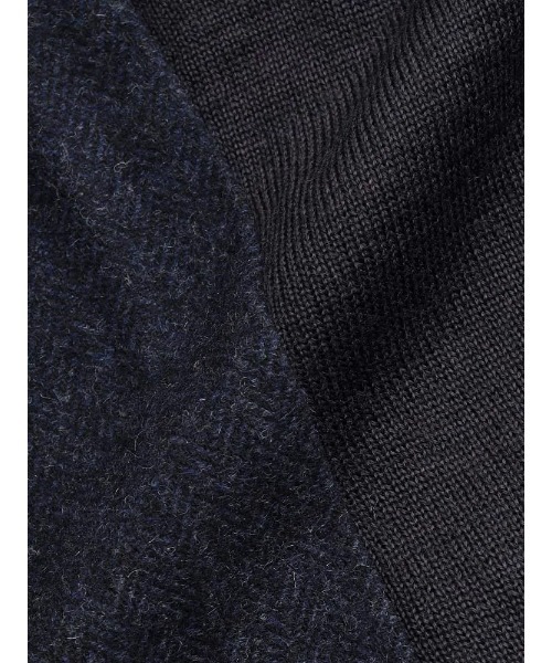 Perfect Suit FActory（パーフェクトスーツファクトリー）の「TRANS CONTINENTS　クラシカル布帛ニットジレ　ブラウン/グレー/グレー/ネイビー（ベスト・メンズ・チャコールグレー/ネイビー/ダークブラウン/ライトグレー・L/LL/M）」の10枚目の写真