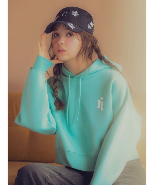 NEW ERA(ニューエラ)の「【CALNAMUR×NEW ERA】SWEAT SHORT HOODIE CALNAMUR(パーカー・レディース・ブラウン/ミント・MEDIUM/LARGE)」の3枚目の写真