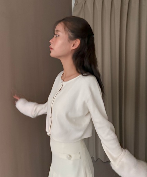 袖ファー パールボタン付き ニットカーディガン【セットアップ対応