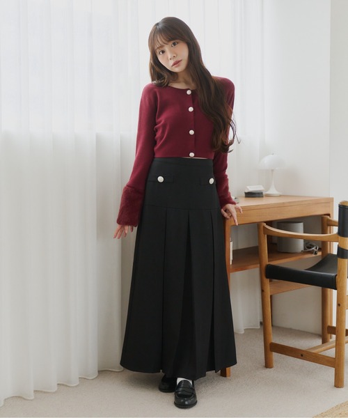 セール】袖ファー パールボタン付き ニットカーディガン【セットアップ