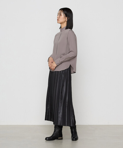 K.T KIYOKO TAKASE（キヨコタカセ）の「マットサテン デザインハイネックブラウス（シャツ/ブラウス・レディース・ブラック/ボルドー/ホワイト/ブラウン・9号/11号）」の15枚目の写真