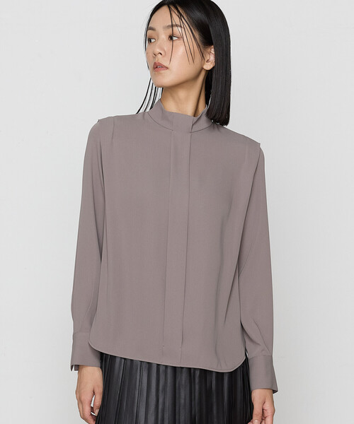 K.T KIYOKO TAKASE（キヨコタカセ）の「マットサテン デザインハイネックブラウス（シャツ/ブラウス・レディース・ブラック/ボルドー/ホワイト/ブラウン・9号/11号）」の13枚目の写真