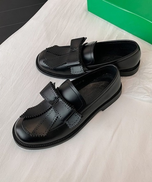 Vipoa(ヴィポア)の「Classic ribbon loafer(ローファー・レディース・ブラウン/ブラック・SMALL/LARGE/MEDIUM)」の13枚目の写真