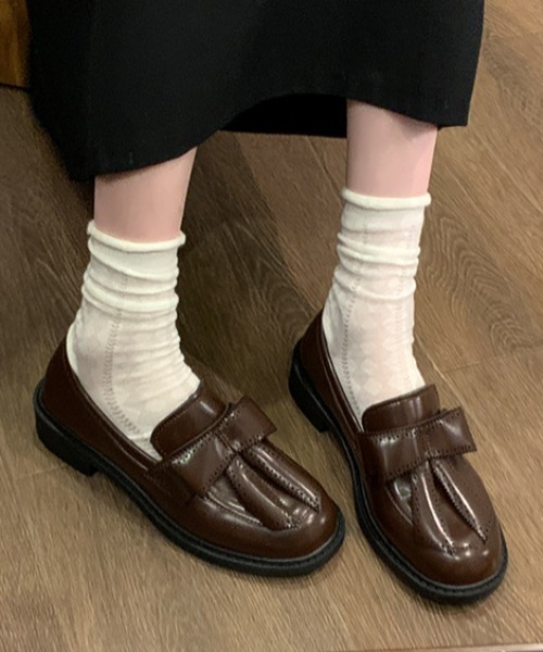 Vipoa(ヴィポア)の「Classic ribbon loafer(ローファー・レディース・ブラウン/ブラック・SMALL/LARGE/MEDIUM)」の15枚目の写真