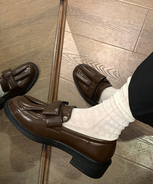 Vipoa(ヴィポア)の「Classic ribbon loafer(ローファー・レディース・ブラウン/ブラック・SMALL/LARGE/MEDIUM)」の17枚目の写真