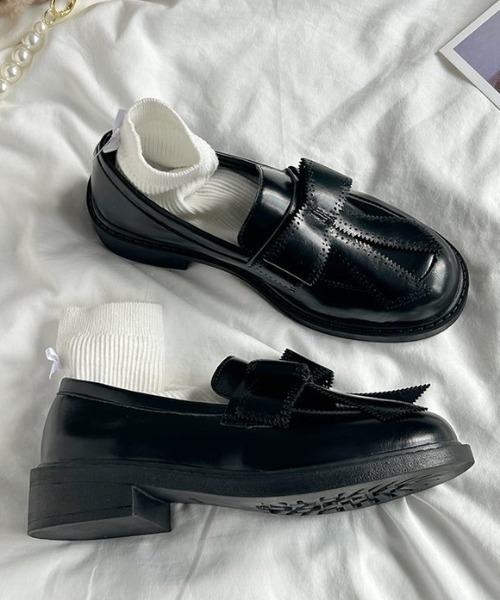 Vipoa(ヴィポア)の「Classic ribbon loafer(ローファー・レディース・ブラウン/ブラック・SMALL/LARGE/MEDIUM)」の19枚目の写真
