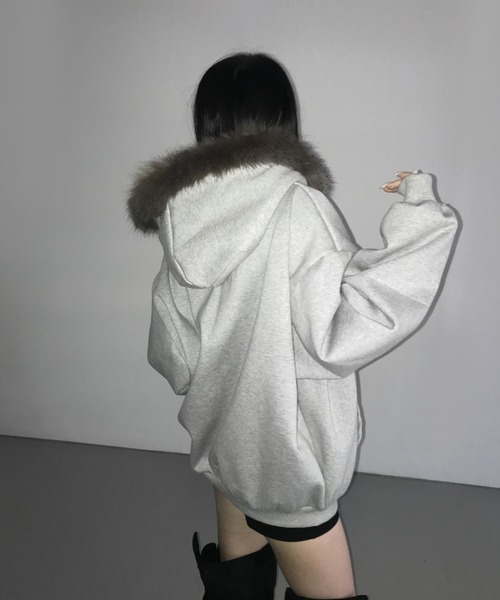 THEAIRTOWN(ジエアタウン)の「raccoon fur hz(パーカー・レディース・ブラック/グレー・FREE)」の8枚目の写真