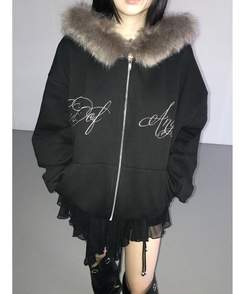 THEAIRTOWN(ジエアタウン)の「raccoon fur hz(パーカー・レディース・ブラック/グレー・FREE)」の11枚目の写真