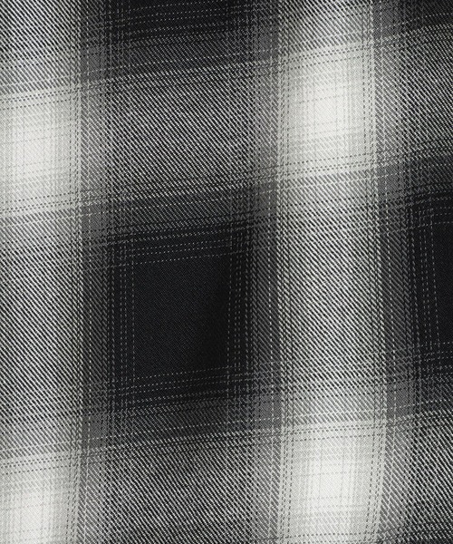 orSlow（オアスロウ）の「Orslow / オアスロウ：OMBRE CHECK SHORT SLEEVE SHIRT：01-8081-161[STD]（シャツ/ブラウス・メンズ・ブラック系その他・3(L)/2(M)/4(XL)）」の4枚目の写真