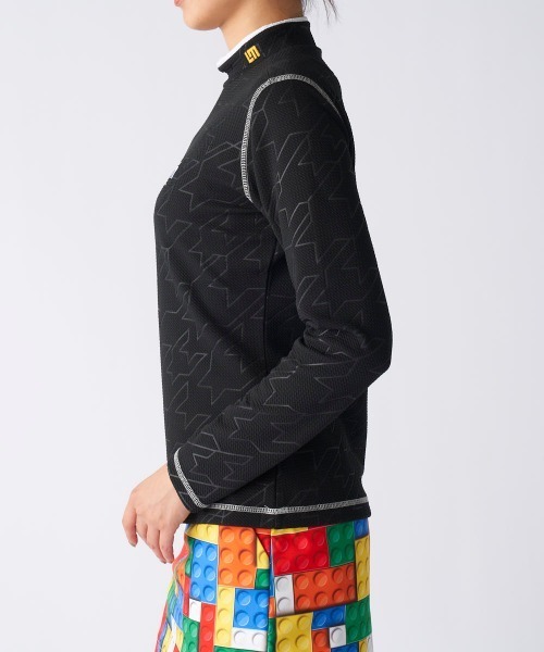 Loudmouth(ラウドマウス)の「【Loudmouth/ラウドマウス】レディースエンボスジャージ長袖シャツ ストレッチモックネック長袖シャツ ゴルフ(シャツ/ブラウス・レディース・ブラック/オフホワイト/ピンク・LARGE/X-LARGE/MEDIUM)」の7枚目の写真