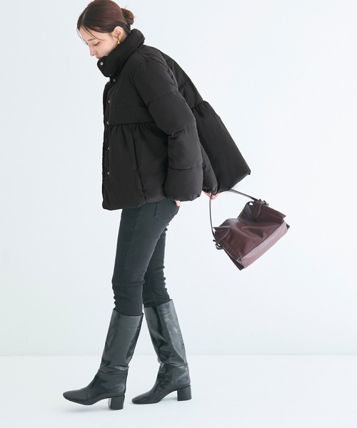 coca(coca)(コカ)の「中綿スタンドカラーフレアブルゾン(ブルゾン・レディース・ブラック/アイボリー・L/M)」の6枚目の写真