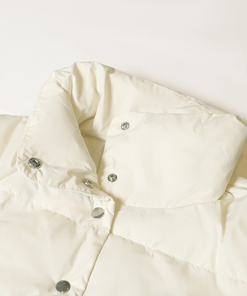 coca(coca)(コカ)の「中綿スタンドカラーフレアブルゾン(ブルゾン・レディース・ブラック/アイボリー・L/M)」の15枚目の写真