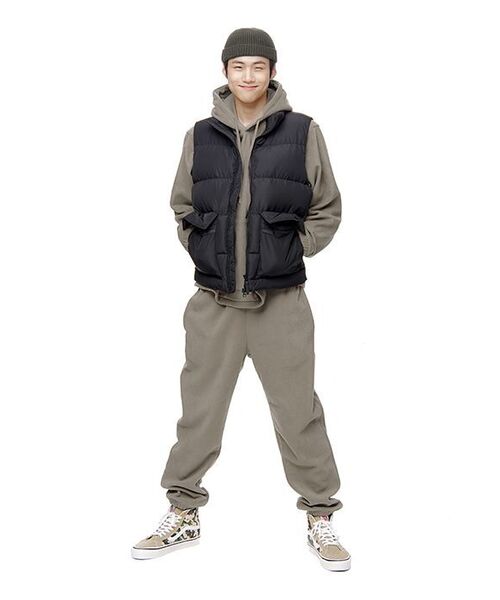 MUSINSA STANDARD(ムシンサスタンダード)の「フリーススウェットパンツ【ダスティベージュ】(スウェットパンツ・メンズ・その他・MEDIUM/LARGE/X-LARGE/XX-LARGE/SMALL)」の9枚目の写真