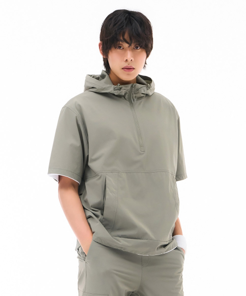 CHASECULT(チェイスカルト)の「共用クールストレッチフード半袖アノラックTシャツ - カーキ(Tシャツ/カットソー・メンズ・カーキ・95/105/100/90)」の3枚目の写真
