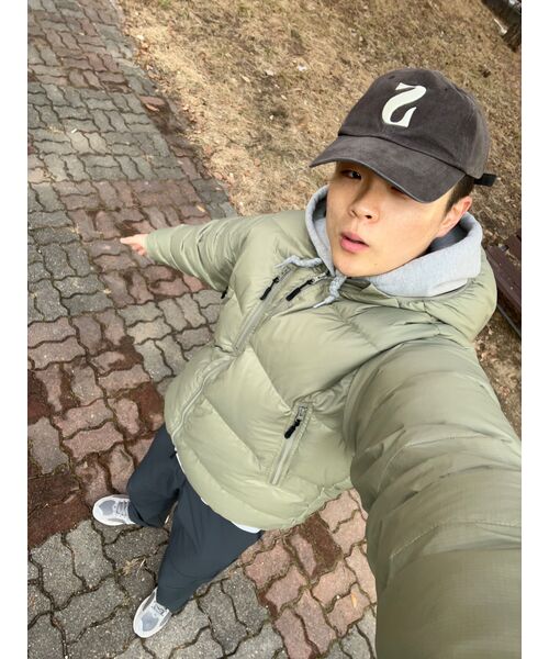 OUTSTANDING(アウトスタンディング)の「MOUNTAIN DOWN PARKA_OLIVE GREEN(ダウンジャケット/コート・メンズ・その他・SMALL/MEDIUM/LARGE/X-LARGE)」の13枚目の写真