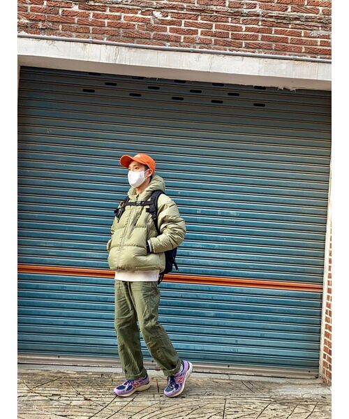 OUTSTANDING(アウトスタンディング)の「MOUNTAIN DOWN PARKA_OLIVE GREEN(ダウンジャケット/コート・メンズ・その他・SMALL/MEDIUM/LARGE/X-LARGE)」の18枚目の写真