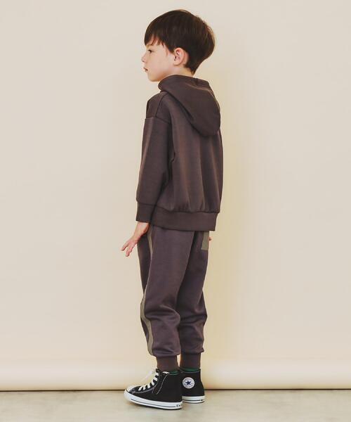 THE SHOP TK (ザ ショップ ティーケー )の「【110-160】ダンボールジョガーパンツ/セットアップ可(その他パンツ・キッズ・ブラック/グリーン・12/16/15 /14/13/11)」の4枚目の写真