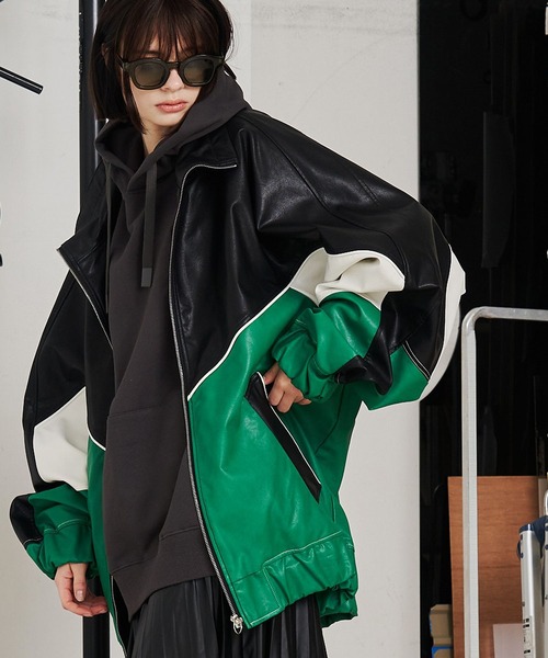 セール】【UNISEX】SYNTH-LETHER PIPING JACKET/シンセティックレザー