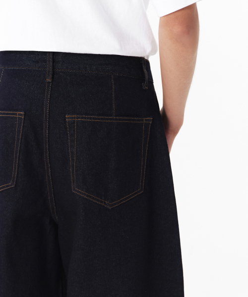 MUSINSA STANDARD（ムシンサスタンダード）の「バルーンデニムパンツ [ディープインディゴ]（デニムパンツ・メンズ・その他・26/27/28/29/30/31/32/33/34/36/38/40/42）」の6枚目の写真