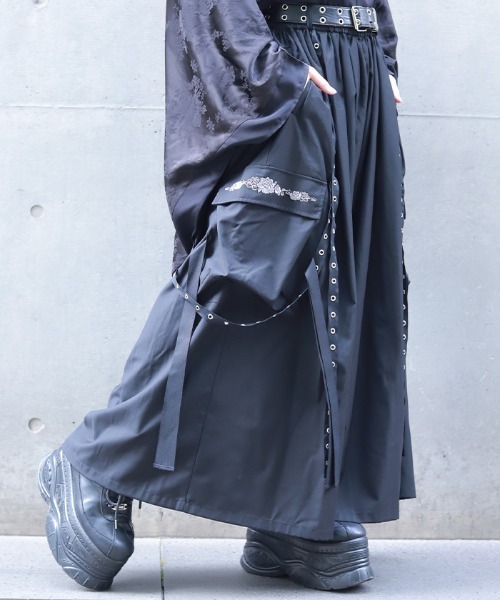 REZEN(リゼン)の「牡丹刺繍袴パンツ(その他パンツ・メンズ・ブルーパープル/ライトグレー/ローズ・SMALL/MEDIUM)」の2枚目の写真