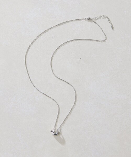 ear PAPILLONNER（イアパピヨネ）の「ナマケモノネックレス（ネックレス・レディース・ゴールド/シルバー・FREE）」の4枚目の写真