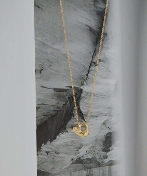 ear PAPILLONNER（イアパピヨネ）の「ナマケモノネックレス（ネックレス・レディース・ゴールド/シルバー・FREE）」の17枚目の写真