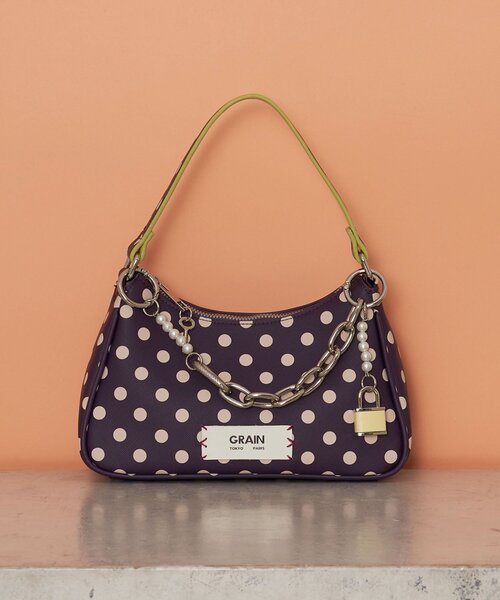 GRAIN(グレイン)の「【GRAIN/グレイン】チャーム付き水玉2WAYハンドバック(トートバッグ・レディース・ブラック/パープル/イエロー/ホワイト・FREE)」の3枚目の写真